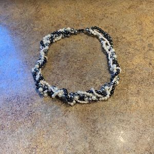 Women’s Chunky Choker Necklace